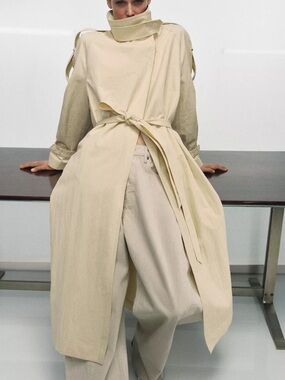 Zara high neck trench coat butter yellow 0518/051